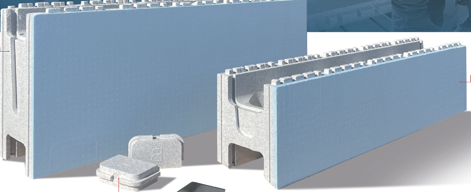 Om de wanden van je zwembad te bouwen opteren wij voor geavanceerde polystyreen bouwblokken. Maar waarom zou je voor deze methode kiezen in plaats van bijvoorbeeld betonblokken of een voorgevormde kuip?
